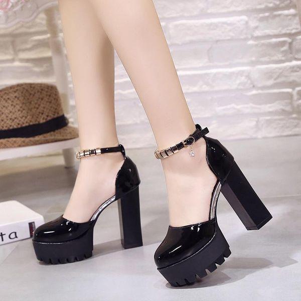 dress shoes 2021 temperament wild word buckle belt hollow waterproof platform round head thick heel single women, Black
dress shoes 2021 temperament wild word buckle belt hollow waterproof platform round head thick heel single women, Black