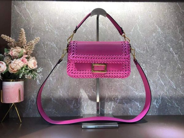 evening bags retro contrast color buckle crochet jacquard large-capacity handbags ladies fashion diagonal all-match shoulder
evening bags retro contrast color buckle crochet jacquard large-capacity handbags ladies fashion diagonal all-match shoulder