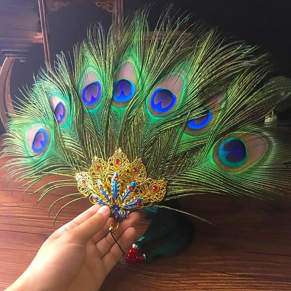 other home decor peacock feather group fan open screen phoenix handheld accessories female chinese style costume shooting po
other home decor peacock feather group fan open screen phoenix handheld accessories female chinese style costume shooting po