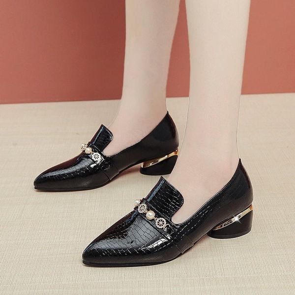 dress shoes 2021 autumn women single fashion pointed toes mid-heel loafers slip on british style bead rhinestone pu leather, Black
dress shoes 2021 autumn women single fashion pointed toes mid-heel loafers slip on british style bead rhinestone pu leather, Black