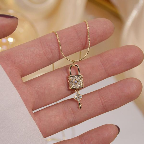 shining bling zircon lock key necklaces for women clavicle chain charm wedding pendant 14k real gold jewelry chains, Silver
shining bling zircon lock key necklaces for women clavicle chain charm wedding pendant 14k real gold jewelry chains, Silver