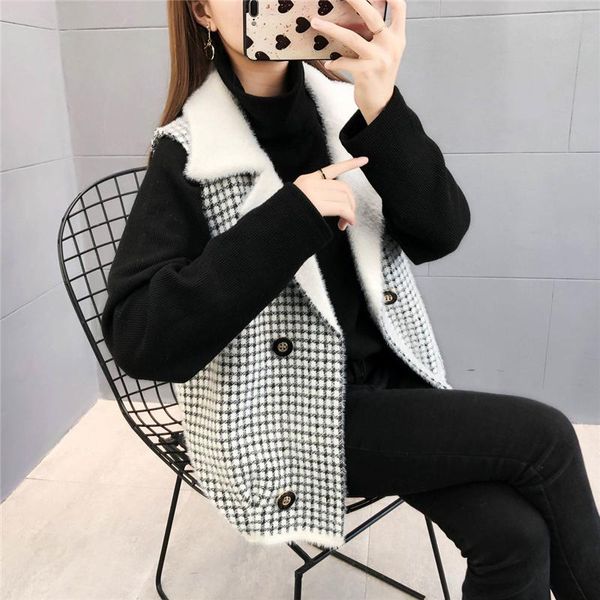 imitation mink fleece plaid elegant vest jacket women vintage loose notched collar sleeveless coat casual knit sweater waistcoat women', Black;white
imitation mink fleece plaid elegant vest jacket women vintage loose notched collar sleeveless coat casual knit sweater waistcoat women', Black;white