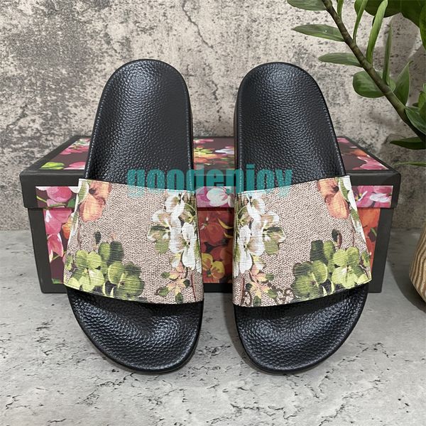 2021 women men slides summer slippers beach indoor flat sandals flip flops spike sandal, Black
2021 women men slides summer slippers beach indoor flat sandals flip flops spike sandal, Black
