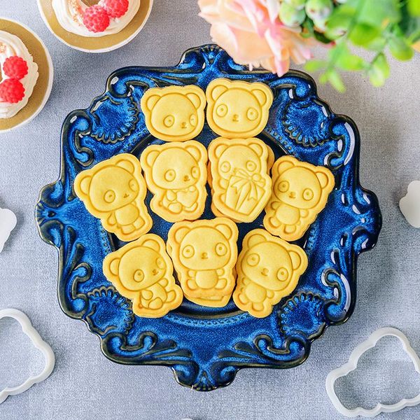 baking moulds cookie cutters biscuit mold fondant cutter 3d cartoon panda diy pastry decorating tools
baking moulds cookie cutters biscuit mold fondant cutter 3d cartoon panda diy pastry decorating tools