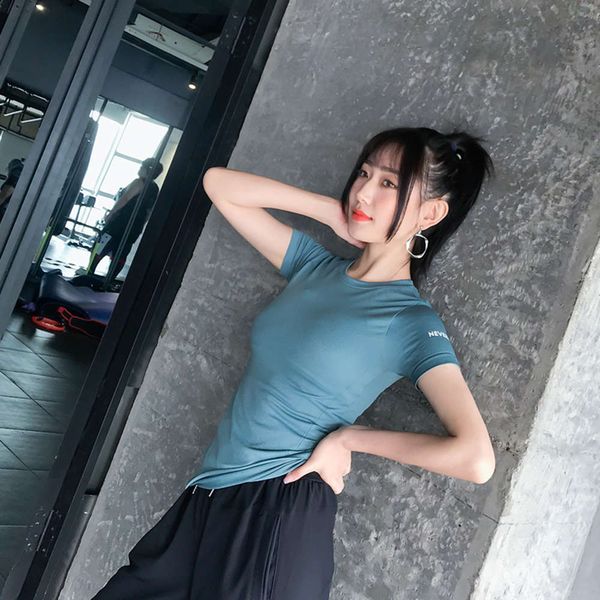 women's tracksuits yoga sportswear summer thin fitness short sleeve quick drying running training women's t-shirt tight clothes n6, Gray
women's tracksuits yoga sportswear summer thin fitness short sleeve quick drying running training women's t-shirt tight clothes n6, Gray