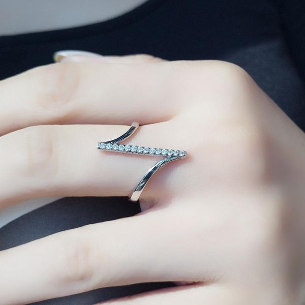 wedding rings for women simple geometric french sense of design zircon 3 color finger ring gifts fashion jewelry kbr254, Slivery;golden
wedding rings for women simple geometric french sense of design zircon 3 color finger ring gifts fashion jewelry kbr254, Slivery;golden