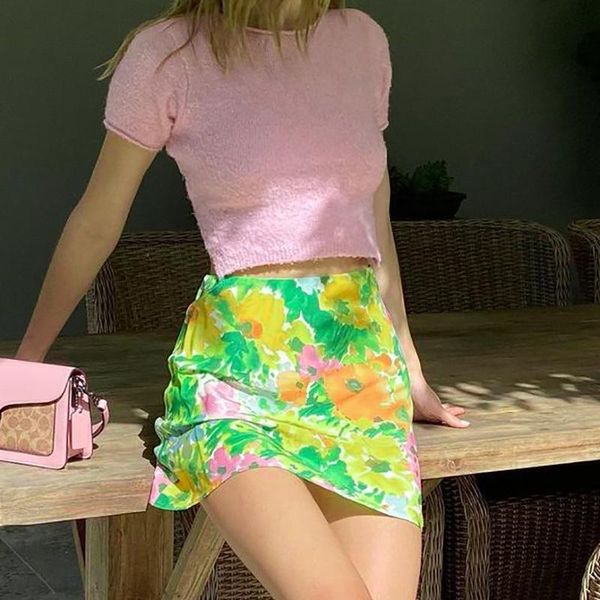 high waist mini skirt women short elegant ladies prairie chic fashion summer flowers printed casual a-line skirts, Black
high waist mini skirt women short elegant ladies prairie chic fashion summer flowers printed casual a-line skirts, Black