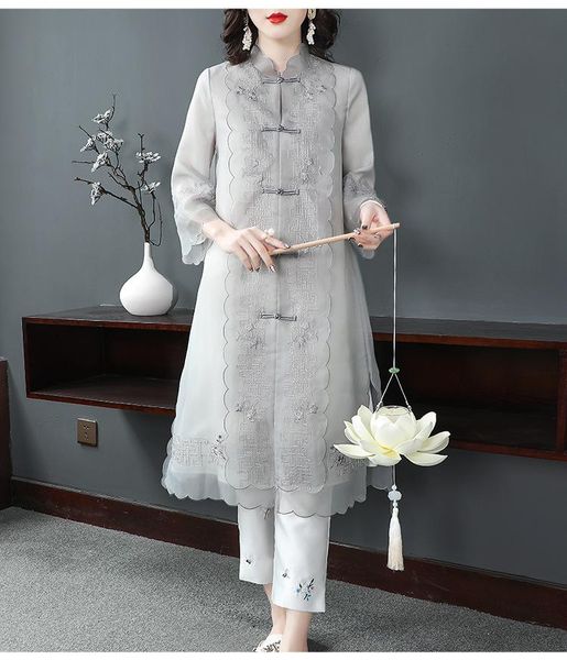 women's trench coats spring original design chinese style flower embroidered big size organza single pan bucket sweet outerwear for wom, Tan;black
women's trench coats spring original design chinese style flower embroidered big size organza single pan bucket sweet outerwear for wom, Tan;black
