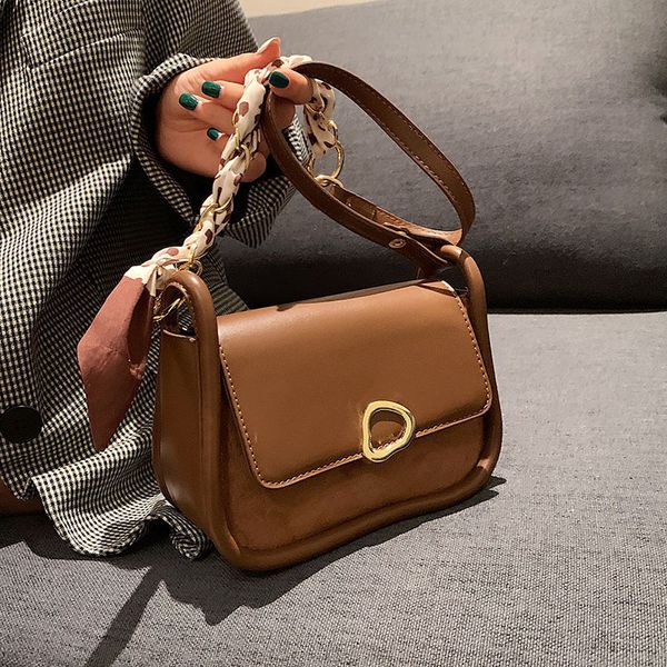 factory direct sale 75% off simple frosted leather small 2021 autumn and winter new versatile medium popular silk scarf single shoulder mess
factory direct sale 75% off simple frosted leather small 2021 autumn and winter new versatile medium popular silk scarf single shoulder mess