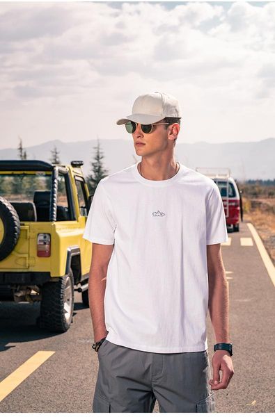 men's t-shirts 2583 2021 european and american street simple mountain embroidery all-match cotton short-sleeved t-shirt, White;black
men's t-shirts 2583 2021 european and american street simple mountain embroidery all-match cotton short-sleeved t-shirt, White;black