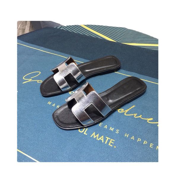 slippers 2021h summer new leather h slippers fashion flat bottom british high-end sandals high-end guangzhou women's shoes zly, Black
slippers 2021h summer new leather h slippers fashion flat bottom british high-end sandals high-end guangzhou women's shoes zly, Black