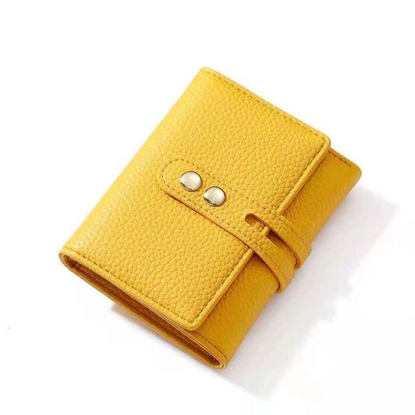 designer wallet2021 new wholesale wallet factory price women's temperament purse solid color designer retro folding long classic short, Red;black
designer wallet2021 new wholesale wallet factory price women's temperament purse solid color designer retro folding long classic short, Red;black