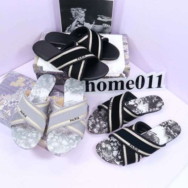 luxury brand sandals designer slippers slides floral brocade genuine leather flip flops women shoes sandal without box by gogo_shoes 11, Black
luxury brand sandals designer slippers slides floral brocade genuine leather flip flops women shoes sandal without box by gogo_shoes 11, Black