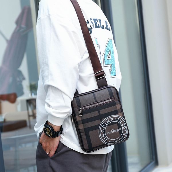 wholesale mens shoulder bags street personalized printing backpack multifunctional simple joker vertical men crossbody bag outdoor leisure l
wholesale mens shoulder bags street personalized printing backpack multifunctional simple joker vertical men crossbody bag outdoor leisure l