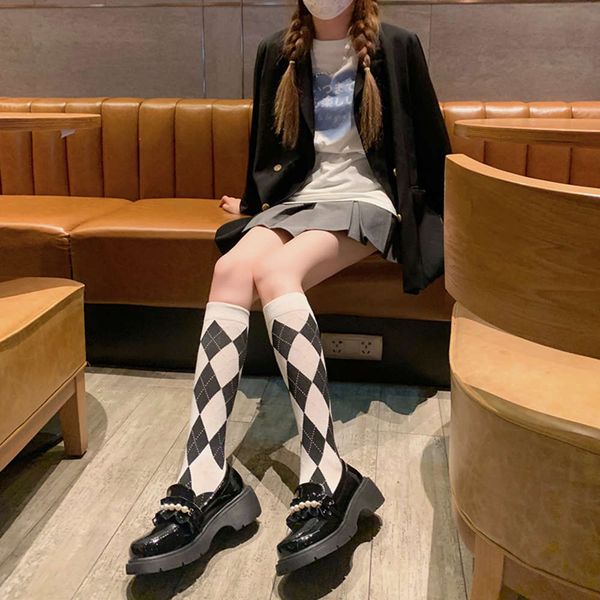 autumn and winter ribbed calf socks fashion stockings female versatile student, Black;white
autumn and winter ribbed calf socks fashion stockings female versatile student, Black;white