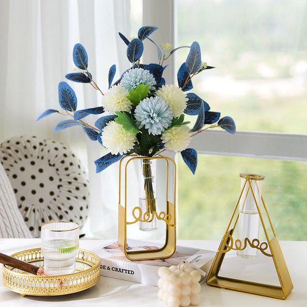 vases nordic minimalist creative metal glass vase home furnishings living room deskdecoration hydroponic flower arrangement
vases nordic minimalist creative metal glass vase home furnishings living room deskdecoration hydroponic flower arrangement