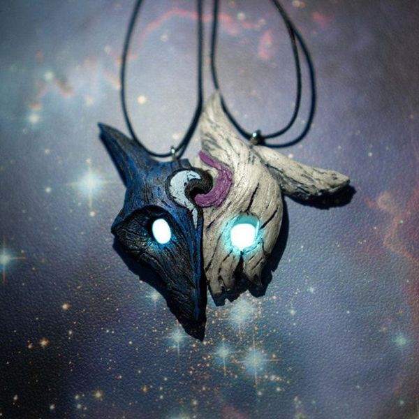 pendant necklaces game personality black and white stitching family animal mask two-color necklace sheep wolf couple party, Silver
pendant necklaces game personality black and white stitching family animal mask two-color necklace sheep wolf couple party, Silver