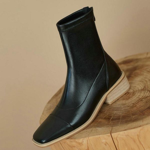 boots 2021 winter working casual female ankle zipper genuine leather concise designer thick med heels shoes woman, Black
boots 2021 winter working casual female ankle zipper genuine leather concise designer thick med heels shoes woman, Black