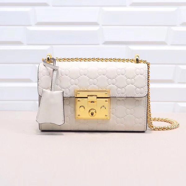 exquisite and versatile fashion shoulder bag 2021 ladies leather high-end handbag brand counter supplier small shopping wallet factory sales
exquisite and versatile fashion shoulder bag 2021 ladies leather high-end handbag brand counter supplier small shopping wallet factory sales