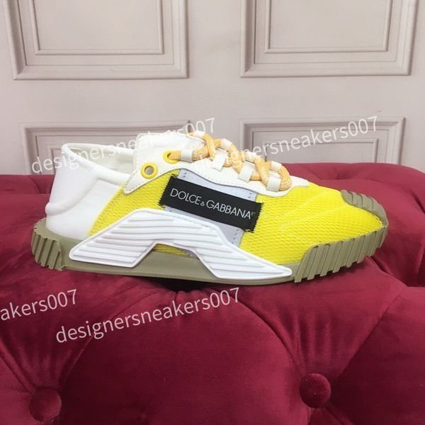 17fw paris luxury designer shoes boots triple s women men casual shoe clear sole old dad sneakers crystal bottoms platform beige grey white, Black
17fw paris luxury designer shoes boots triple s women men casual shoe clear sole old dad sneakers crystal bottoms platform beige grey white, Black
