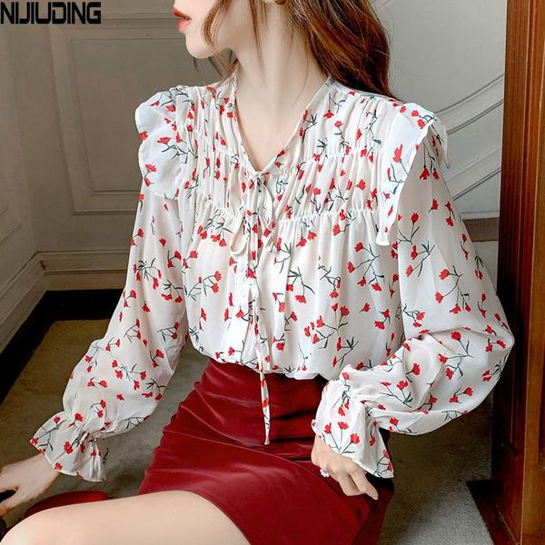 v-neck ruffles women's chiffon blouse autumn flare sleeve floral print female loose bow collar shirts 2021 casual blouses &, White
v-neck ruffles women's chiffon blouse autumn flare sleeve floral print female loose bow collar shirts 2021 casual blouses &, White