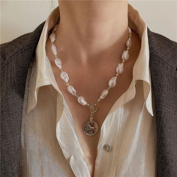 retro thick chunky chain pearl necklace baroque big irregular portrait necklaces for women vintage statement jewelry 2021 pendant, Silver
retro thick chunky chain pearl necklace baroque big irregular portrait necklaces for women vintage statement jewelry 2021 pendant, Silver