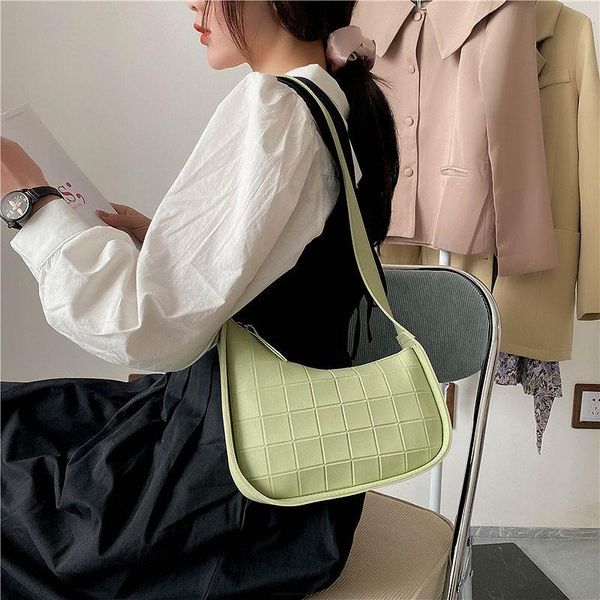 evening bags female bag small underarm style 2021 fashion embossed soft leather shoulder messenger handbag
evening bags female bag small underarm style 2021 fashion embossed soft leather shoulder messenger handbag