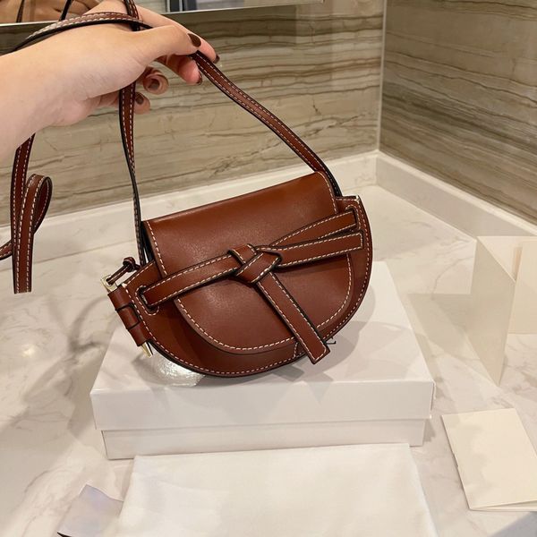 color l family bags 2021 akend onthego c gate handbag fashion cute one sh p mini saddle bag tb telfar zhouzhoubao123 f multi pochette marc, Black
color l family bags 2021 akend onthego c gate handbag fashion cute one sh p mini saddle bag tb telfar zhouzhoubao123 f multi pochette marc, Black