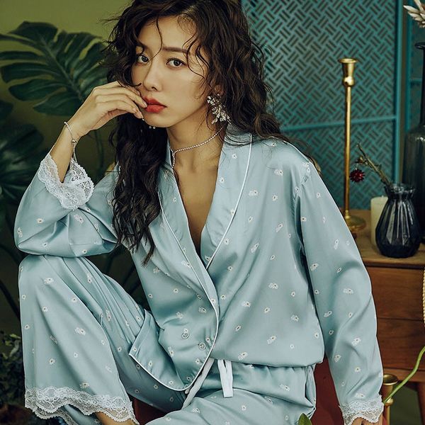 women's sleepwear spring new ladies comfort silk satin pajama set turn-down collar full sleeve elegant women tender homewear casua, Black;red
women's sleepwear spring new ladies comfort silk satin pajama set turn-down collar full sleeve elegant women tender homewear casua, Black;red