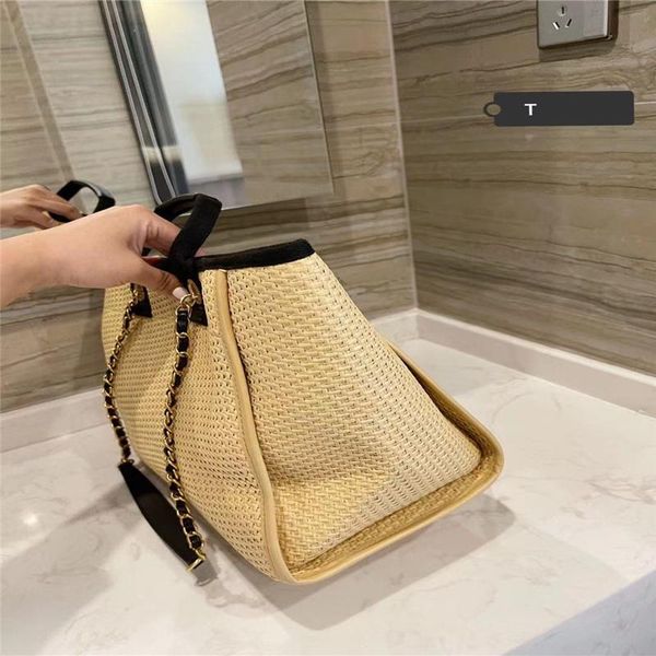 evening bags 2021 women's bag 100% genuine leather four seasons general purpose large capacity cc straw beach
evening bags 2021 women's bag 100% genuine leather four seasons general purpose large capacity cc straw beach