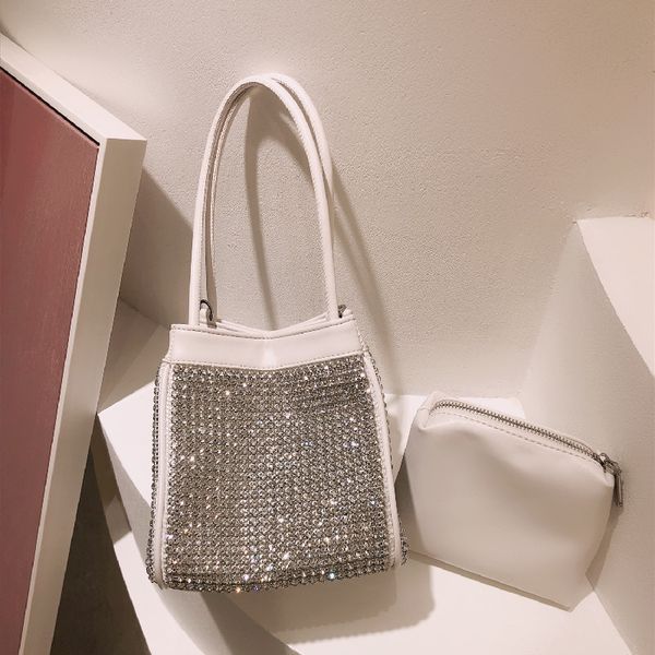 design water bucket 2021 new full drill mother armpit niche fashion handbag messenger bag fashion ztgw
design water bucket 2021 new full drill mother armpit niche fashion handbag messenger bag fashion ztgw