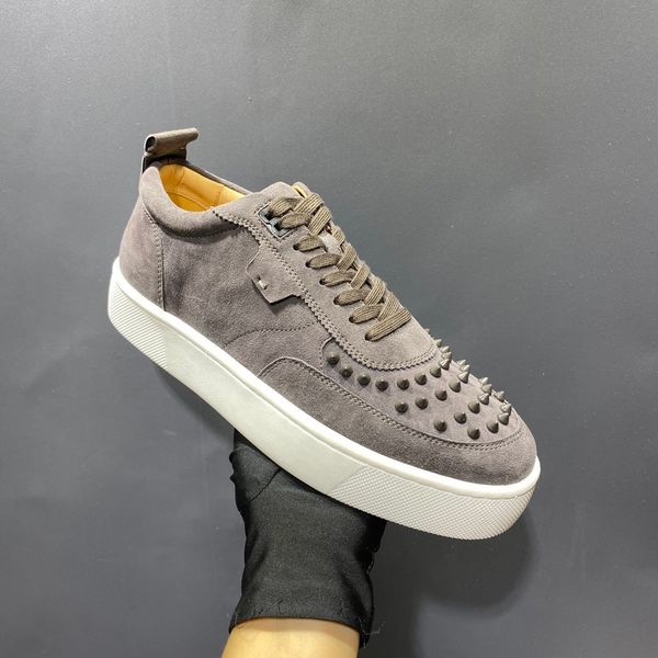 2021 classical restoration skate luxury designer shoes mans and womens genuine leather spliced casual with box 35-45 a05, Black
2021 classical restoration skate luxury designer shoes mans and womens genuine leather spliced casual with box 35-45 a05, Black