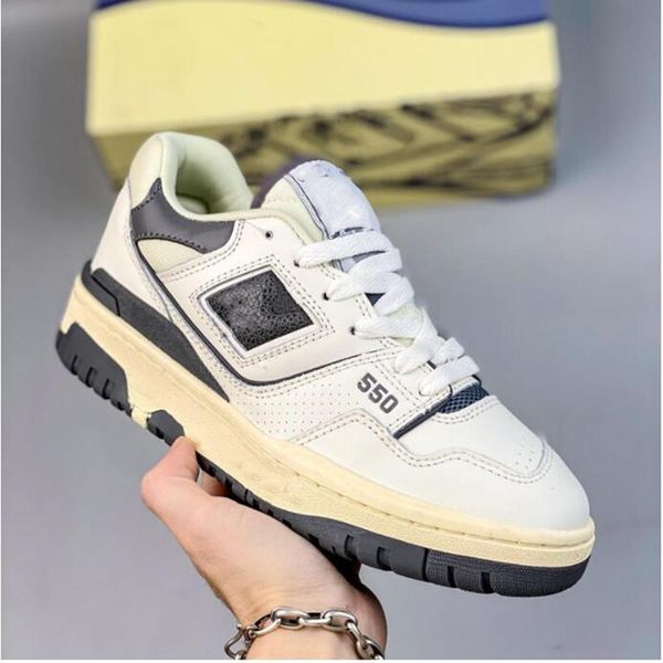 2022 new b550 basketball shoes white black green purple red blue grey runners bb550 designer trainers classic men women 550 shoe platform sp
2022 new b550 basketball shoes white black green purple red blue grey runners bb550 designer trainers classic men women 550 shoe platform sp
