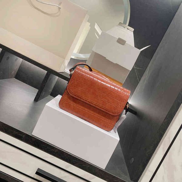 bags luxury shoulder brand fashion simple small square box women's designer real leather mobile phone handbags 1220
bags luxury shoulder brand fashion simple small square box women's designer real leather mobile phone handbags 1220
