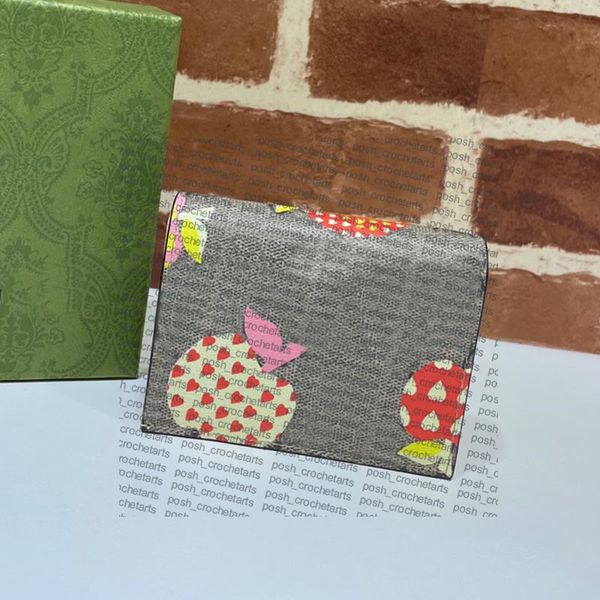 vegetables and fruits prints wallets sold with box silk print card case wallet for women's fall collection, Red;black
vegetables and fruits prints wallets sold with box silk print card case wallet for women's fall collection, Red;black