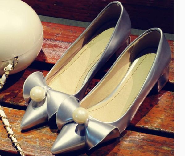 women's shoes in spring and autumn middle coarse heel pointed end @7001, Black
women's shoes in spring and autumn middle coarse heel pointed end @7001, Black