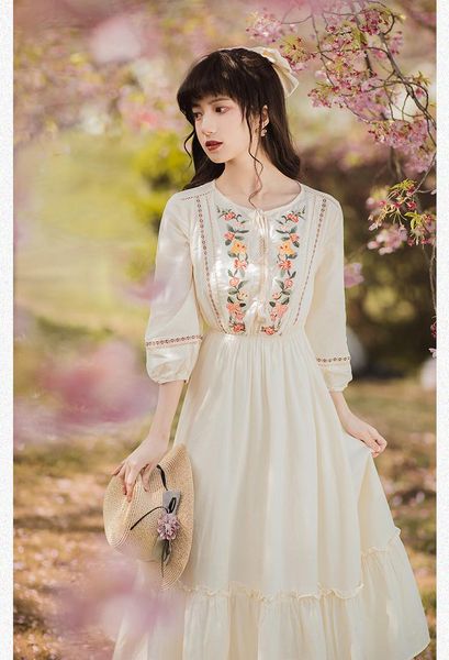 casual dresses women v-neck embroidered cotton and linen party dress style folk-custom long sweet elegant fashion, Black;gray
casual dresses women v-neck embroidered cotton and linen party dress style folk-custom long sweet elegant fashion, Black;gray