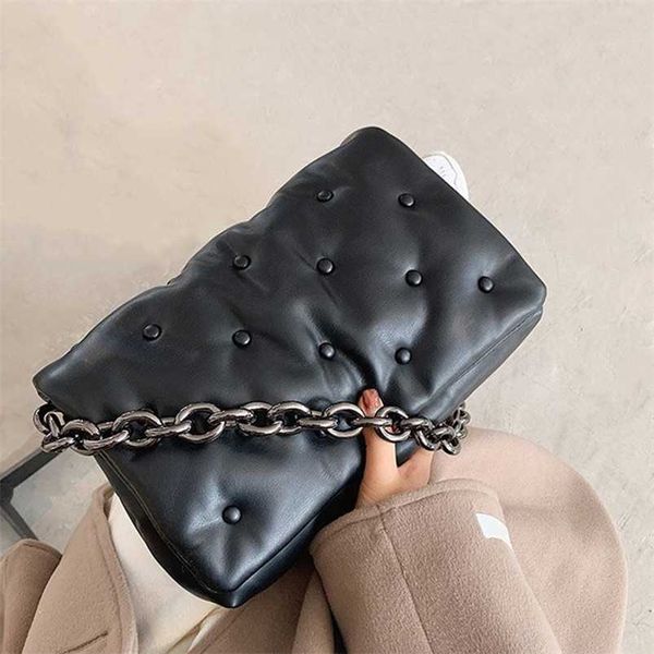 women's shoulder bags for women denim thick metal chain shoulder purses and handbag women clutch bags ladies hobo bag 211009
women's shoulder bags for women denim thick metal chain shoulder purses and handbag women clutch bags ladies hobo bag 211009