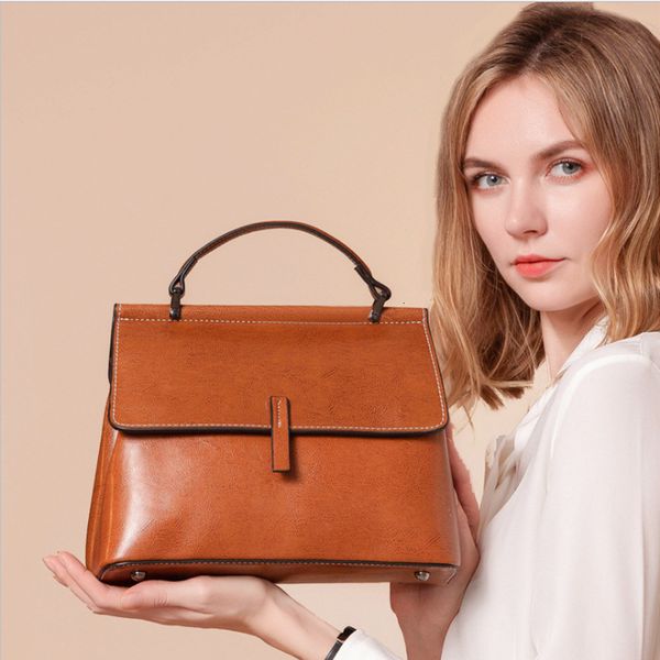 messenger bags messenger bags2021 crossbody versatile large capacity women's leather fashion one shoulder handbag
messenger bags messenger bags2021 crossbody versatile large capacity women's leather fashion one shoulder handbag