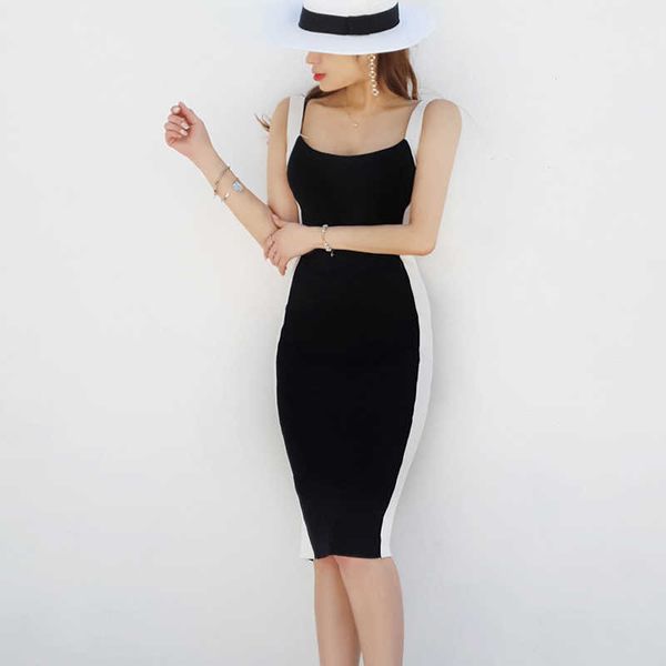 korean summer dress slim stitching contrast color knitted vest bag hips 210603, Black;gray
korean summer dress slim stitching contrast color knitted vest bag hips 210603, Black;gray