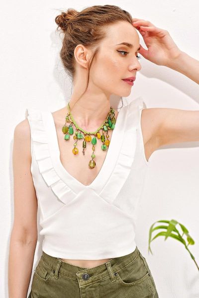 women's blouses & shirts trend alacati style women front back v neckline ruffle detail crop blouse alc-x4303, White
women's blouses & shirts trend alacati style women front back v neckline ruffle detail crop blouse alc-x4303, White