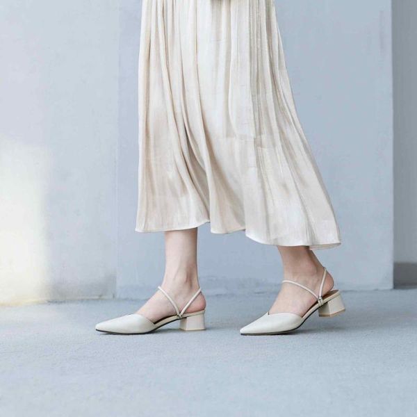 dress shoes yd-ever 2021 genuine leather shallow slip on pointed toe women pumps med heel beige yellow colors gladiator design mules l59-a, Black
dress shoes yd-ever 2021 genuine leather shallow slip on pointed toe women pumps med heel beige yellow colors gladiator design mules l59-a, Black