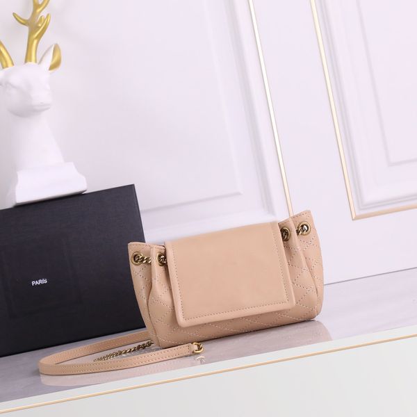 fashions men's women's bag product series show style factory direct sales shoulder bags brand designer commute sumptuous luxury cl
fashions men's women's bag product series show style factory direct sales shoulder bags brand designer commute sumptuous luxury cl