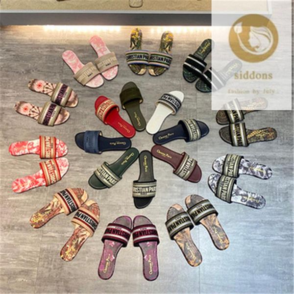 classic embroidered letter slippers holiday beach multi-color optional star christmas gift style, Black
classic embroidered letter slippers holiday beach multi-color optional star christmas gift style, Black