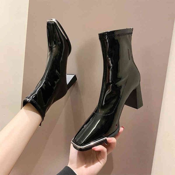 dress shoes women ankle high-heeled boots patent leather toe square foot return zipper metal decoration office autumn women's shoes 66i, Black
dress shoes women ankle high-heeled boots patent leather toe square foot return zipper metal decoration office autumn women's shoes 66i, Black