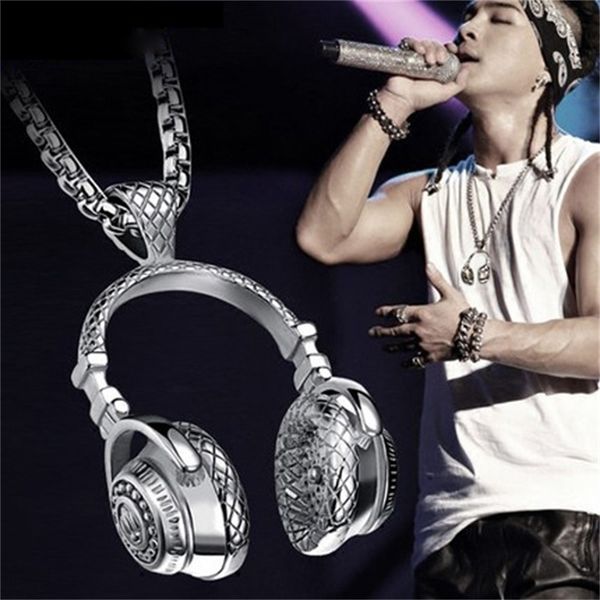 design jewelry new japanese and korean hip hop necklace men's trendy accessories personalized titanium steel creative headset pendant, Silver
design jewelry new japanese and korean hip hop necklace men's trendy accessories personalized titanium steel creative headset pendant, Silver