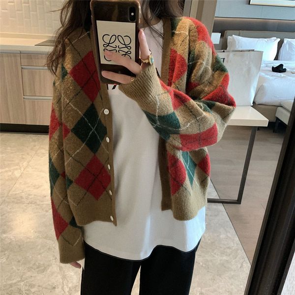 womens autumn new sweater casual commuter style long-sleeved round neck retro diamond print warmth slim knitted cardigan, White;black
womens autumn new sweater casual commuter style long-sleeved round neck retro diamond print warmth slim knitted cardigan, White;black