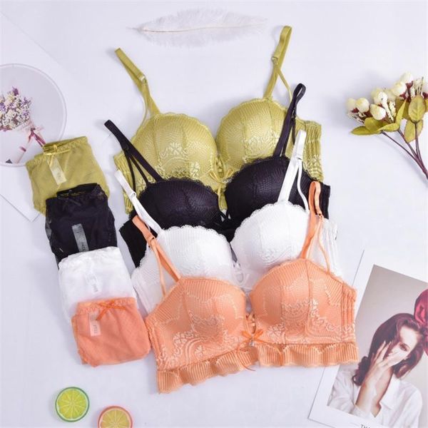 bras sets 4 colour bra set lace seamless thicken lingerie deep v push up and panties for women b cup embroidery underwear, Red;black
bras sets 4 colour bra set lace seamless thicken lingerie deep v push up and panties for women b cup embroidery underwear, Red;black