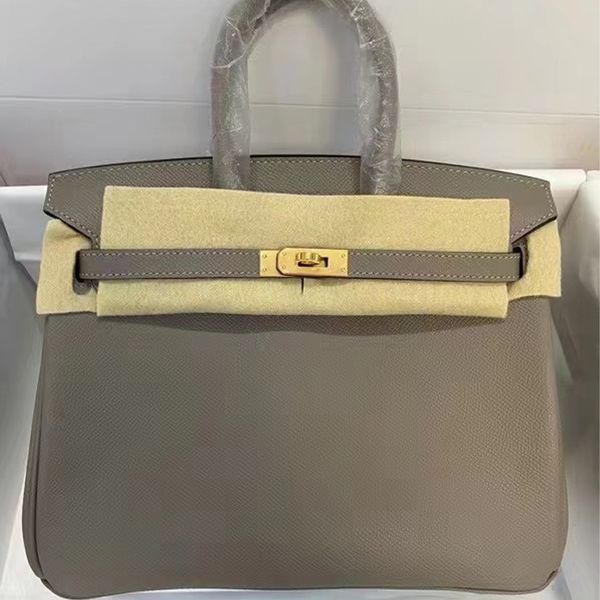 clutch bag luxury designer wallet calfskin leather ladies handbag luxury designer bag 2021 classic brand handbag wholesale
clutch bag luxury designer wallet calfskin leather ladies handbag luxury designer bag 2021 classic brand handbag wholesale