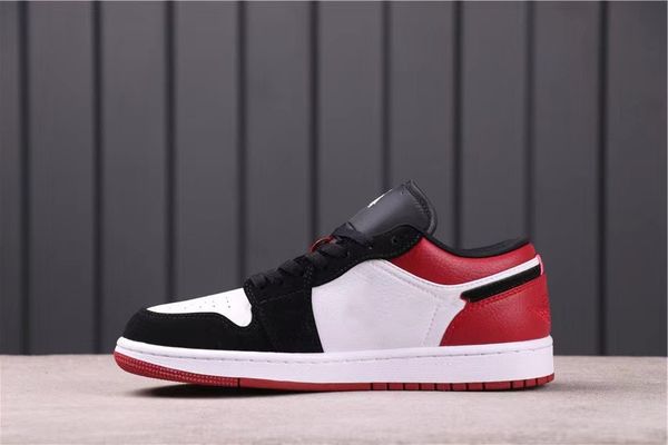 shoes 1 low black toe basketball mens jumpman 1s white black gym red designer sports sneakers
shoes 1 low black toe basketball mens jumpman 1s white black gym red designer sports sneakers
